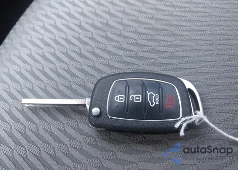 2016 Hyundai Santa Fe Sport 2.4L из США, поврежденный, VIN 5XYZT3LB0GG372083